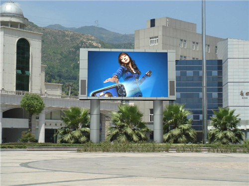 戶外顯示屏12
